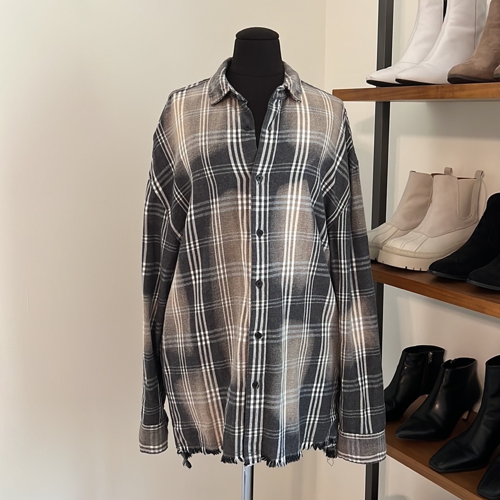 Forever 21 Mens Distressed Flannel Shirt | Size S